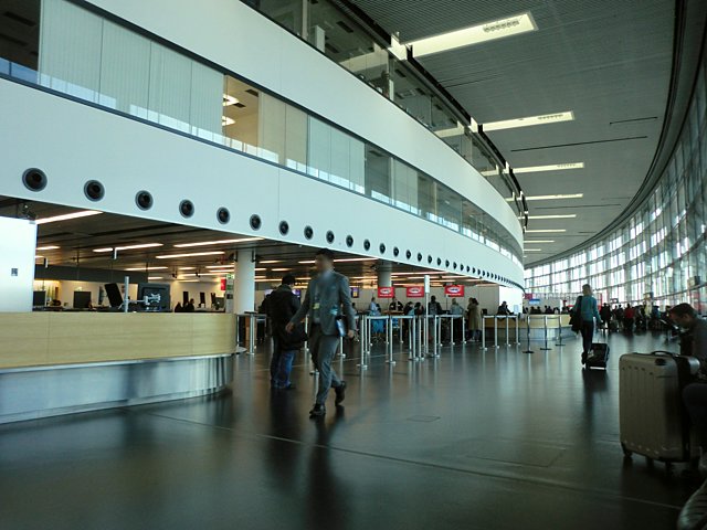 ウィーン国際空港