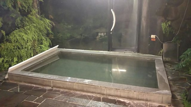 割烹旅館新花の茶屋　大浴場